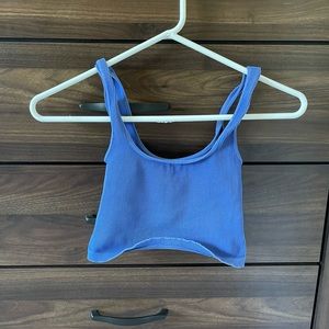 happiness runs square neck